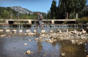 Stepping Stones. Pedruel