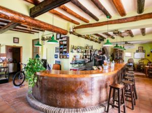 Alquiler de E-bikes Mesón de Colungo