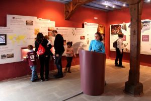 Cave Art Centre. Colungo
